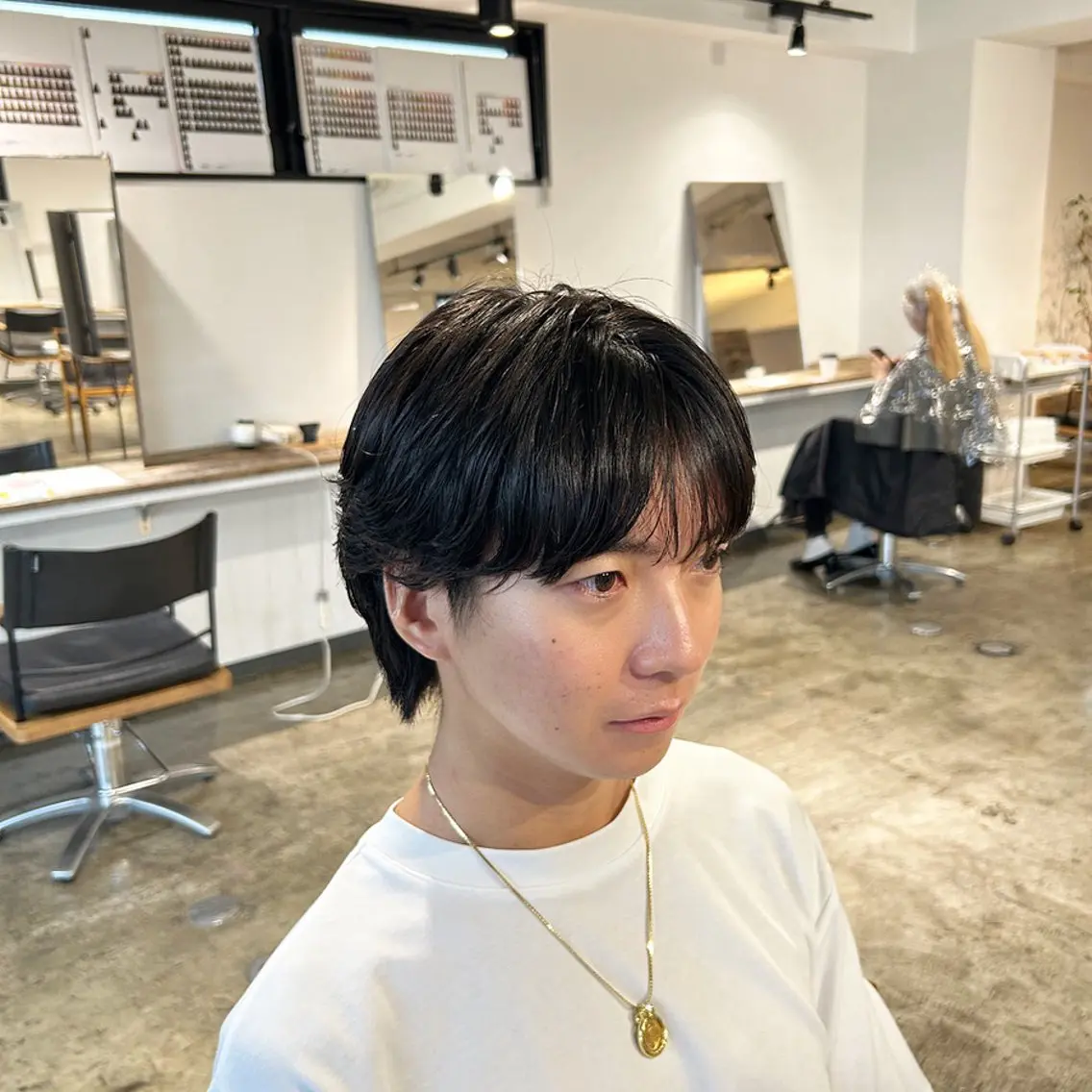 ショート パーマ メンズ センターパート ダウンパーマ カルマパーマ メンズ韓国風 マッシュ 名駅/フェザーパーマ 韓国ヘア/森岡のヘアスタイル