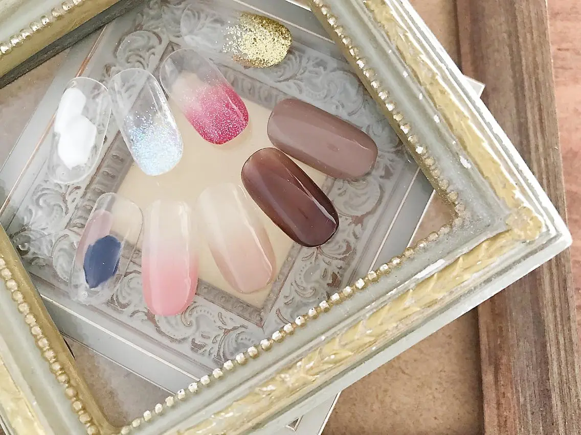【自爪オフ無しの方限定】ハンドネイル💅ワンカラー・カラーグラデーション、選べるカラー200色以上！の写真