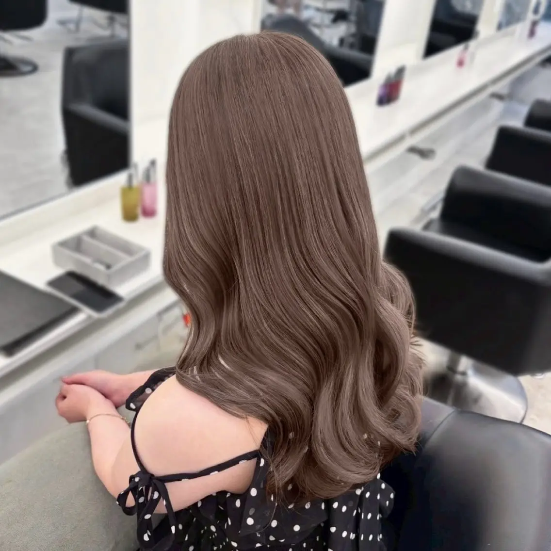 ロング カラー ブリーチ ヘアカラー Parve Mix 森 美遥🩶のヘアスタイル
