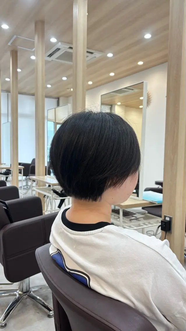 ショート Agu. / KAEDEのヘアスタイル