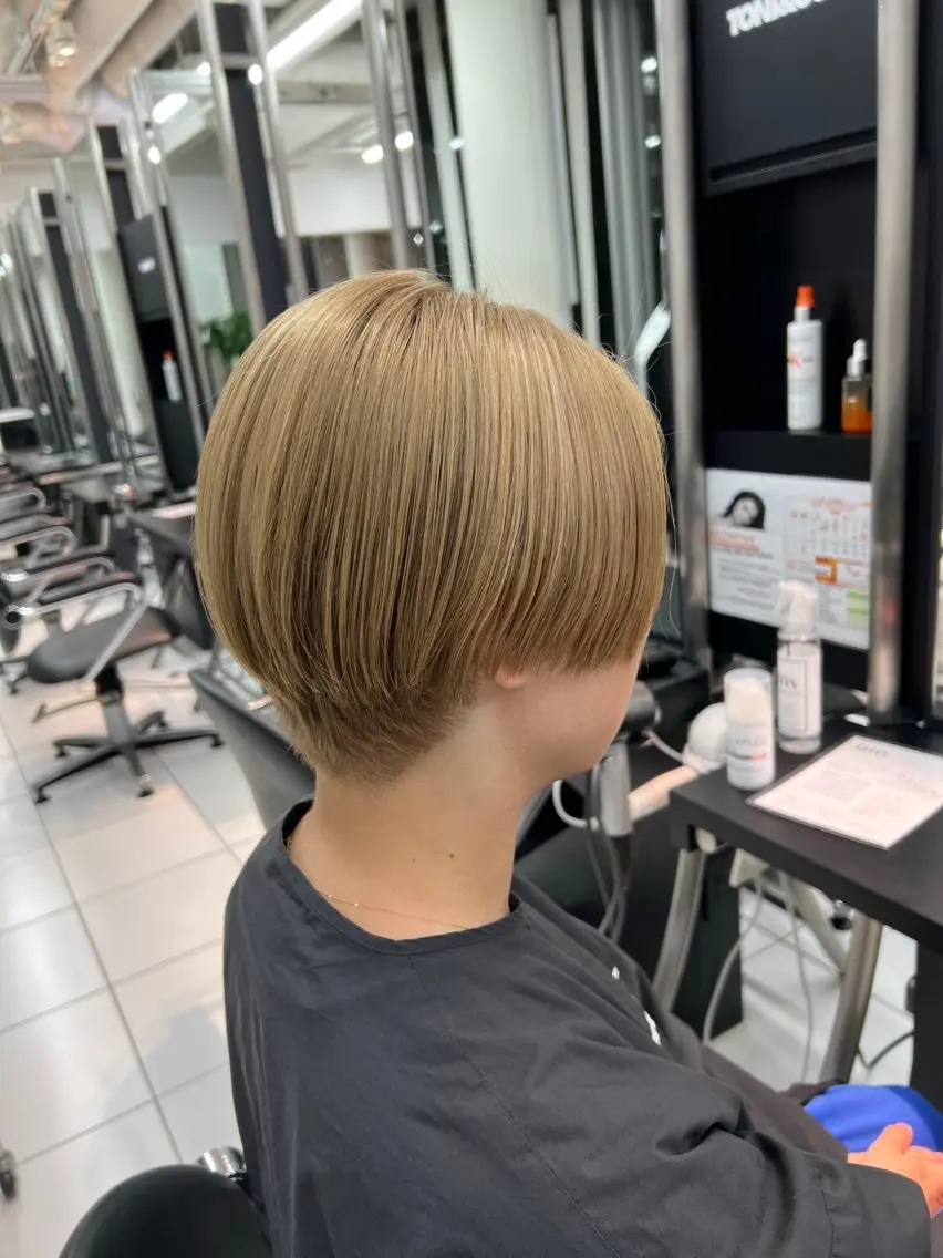 ショート カラー かわはら たみのヘアスタイル