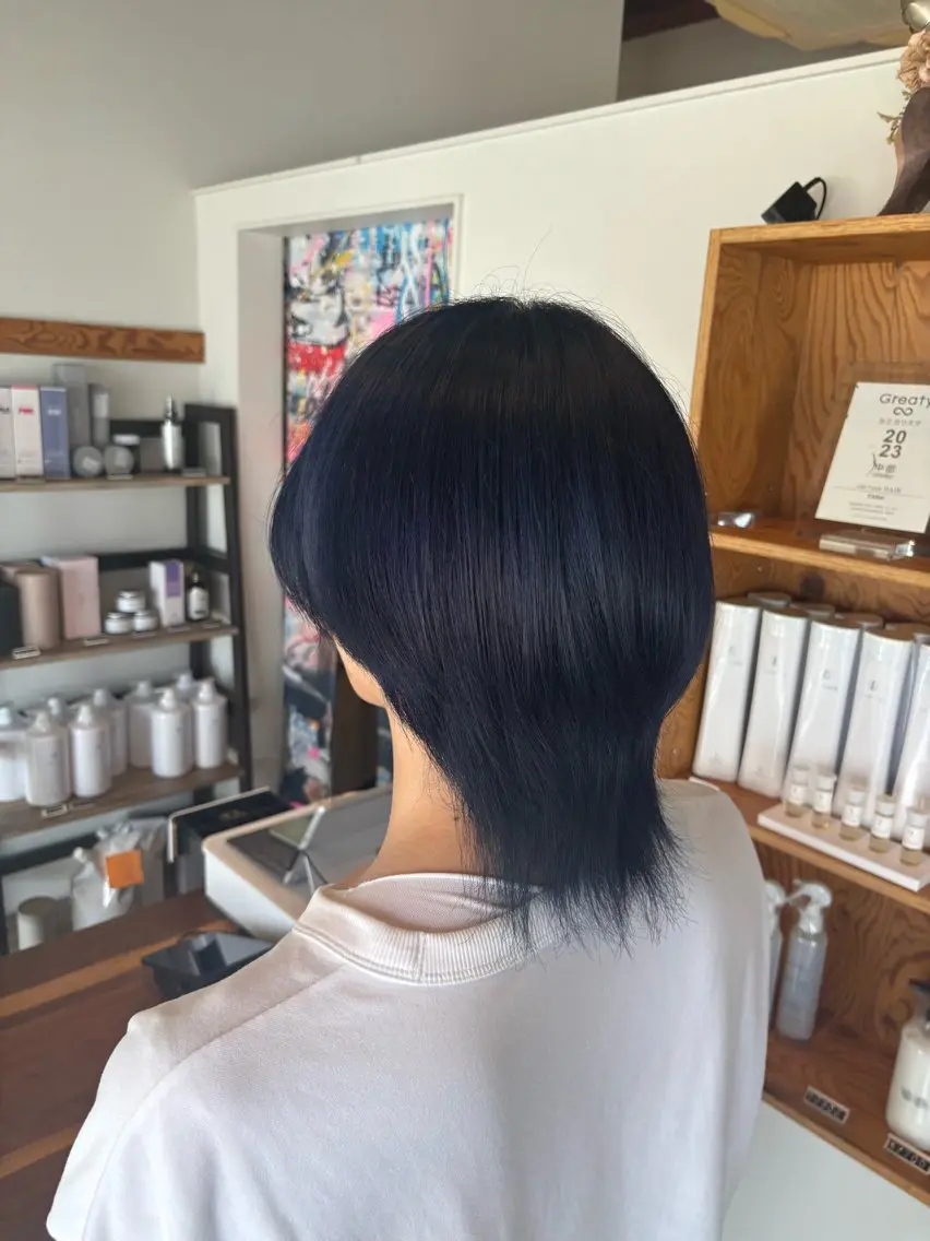ショート メンズ ヘアカラー 西川 璃乃朱のヘアスタイル