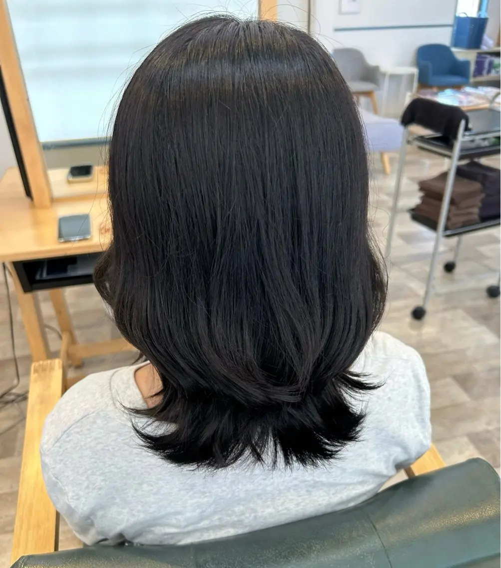 カラー 黒髪 ヘアカラー トリートメント 青木 優雅のヘアスタイル