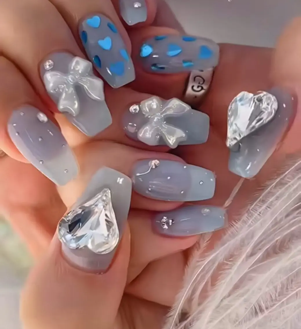 ネイル フレンチネイル ジェルネイル 韓国ネイル マグネットネイル マグネットフレンチ akina nailsのネイルデザイン