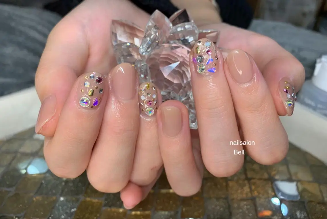 ネイル ハンドネイル Y. Reonaのネイルデザイン