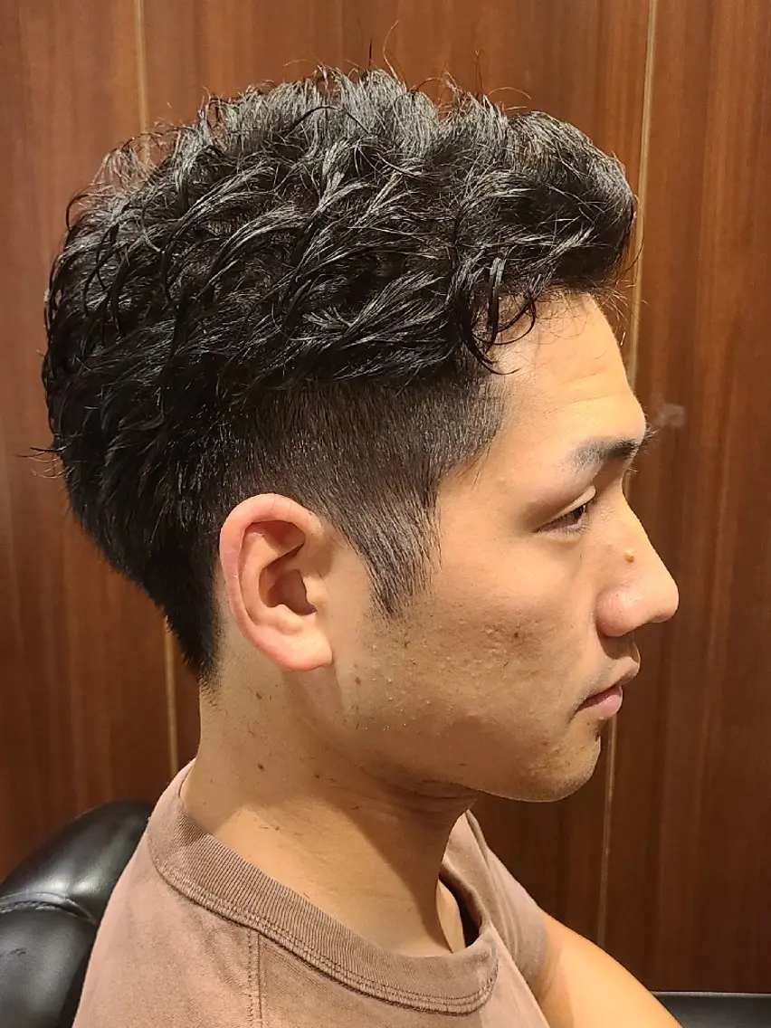 ショート パーマ メンズ メンズパーマ ショートヘア カット パーマ 針生 永遠のヘアスタイル