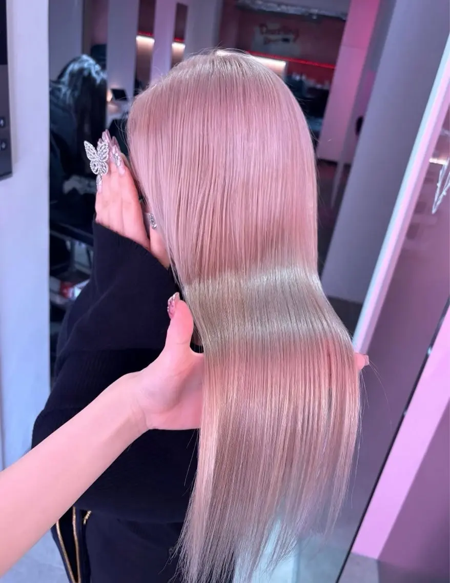 人気ﾅﾝﾊﾞｰﾂｰ【♡ケアブリーチ込み♡】リタッチ➕カラーの写真