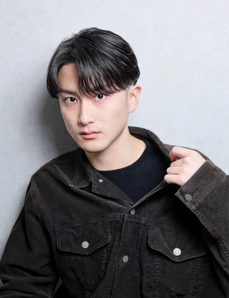 メンズカット＋縮毛矯正（曲がる縮毛矯正）の写真