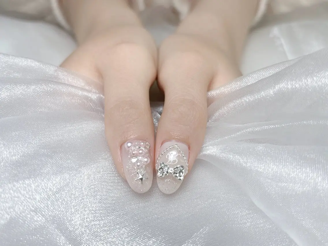 ネイル 成人式 ジェルネイル ロングネイル マグネットネイル ミディアムネイル ハンドネイル MoMoA Nail ネイル長さ出し専門店のネイルデザイン