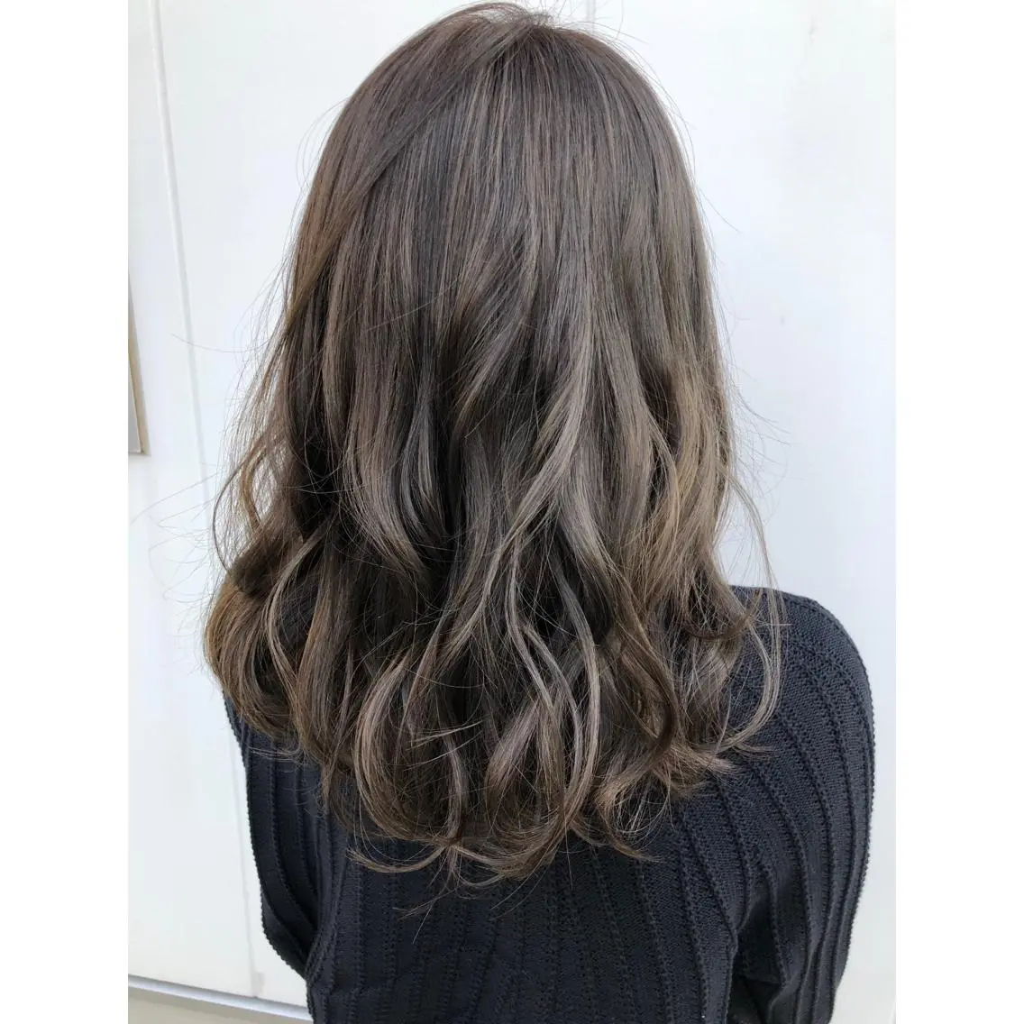ロング カラー ベージュカラー パーソナルカラー診断 できます　木曽　主博のヘアスタイル