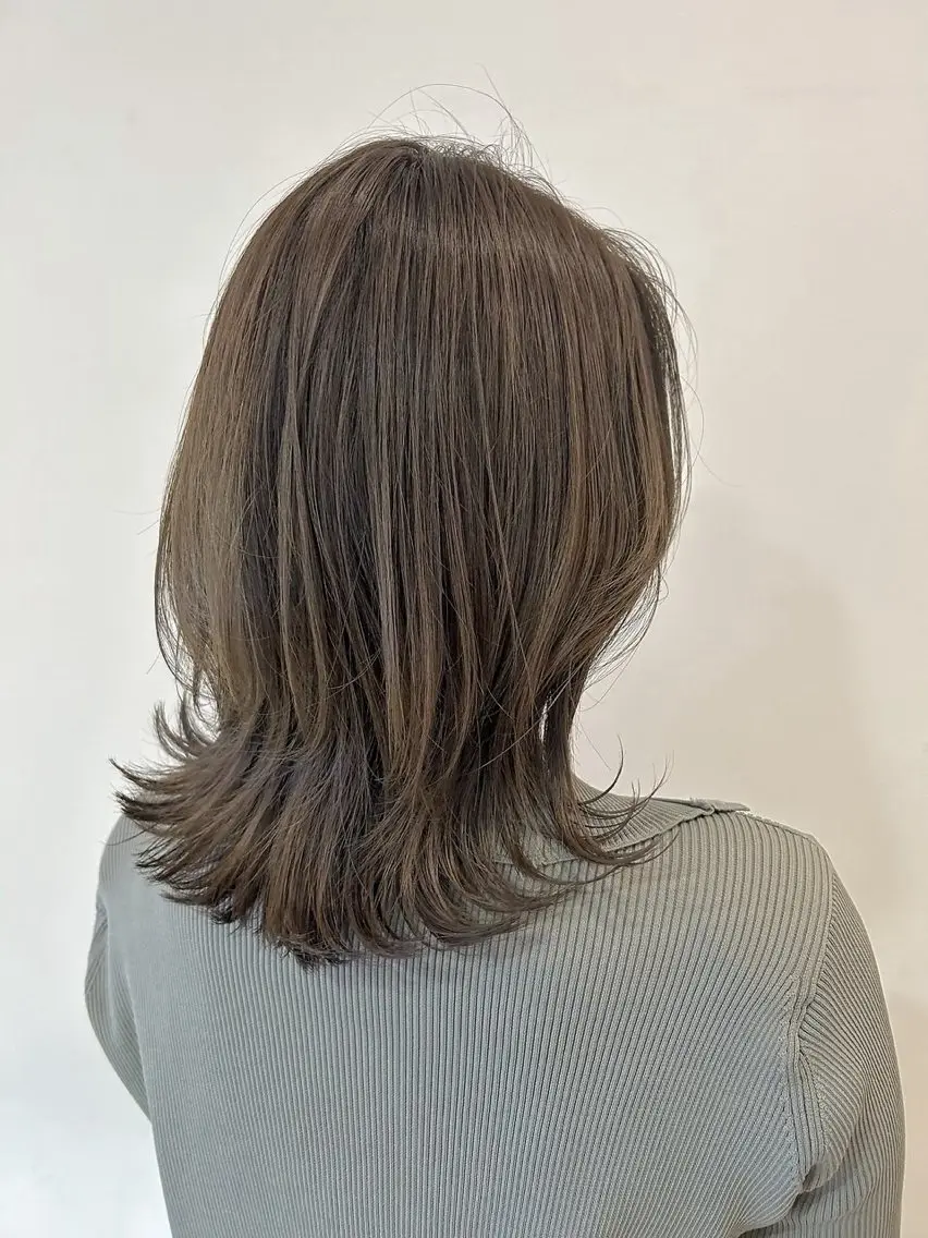 カラー hinata 🩵のヘアスタイル