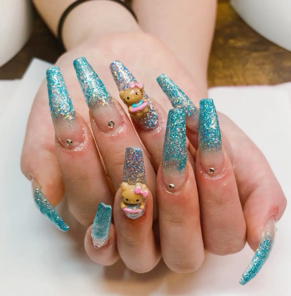 ネイル 持ち込み ハンドネイル 🦋YU810 ナチュラル専門店🦋のネイルデザイン