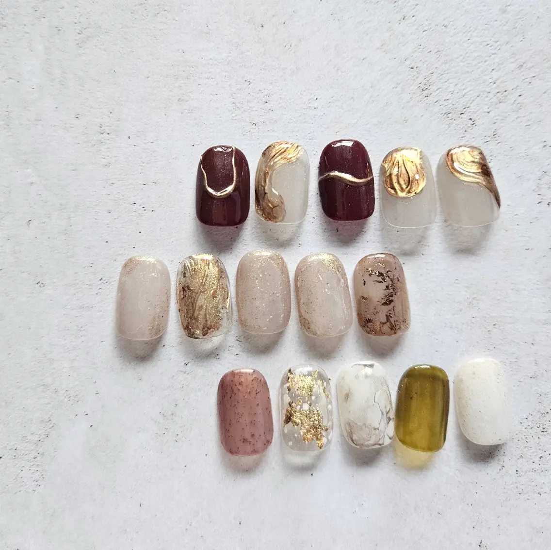 ネイル キラキラネイル ミラーネイル シンプルネイル ハンドネイル Nailsalon manoのネイルデザイン