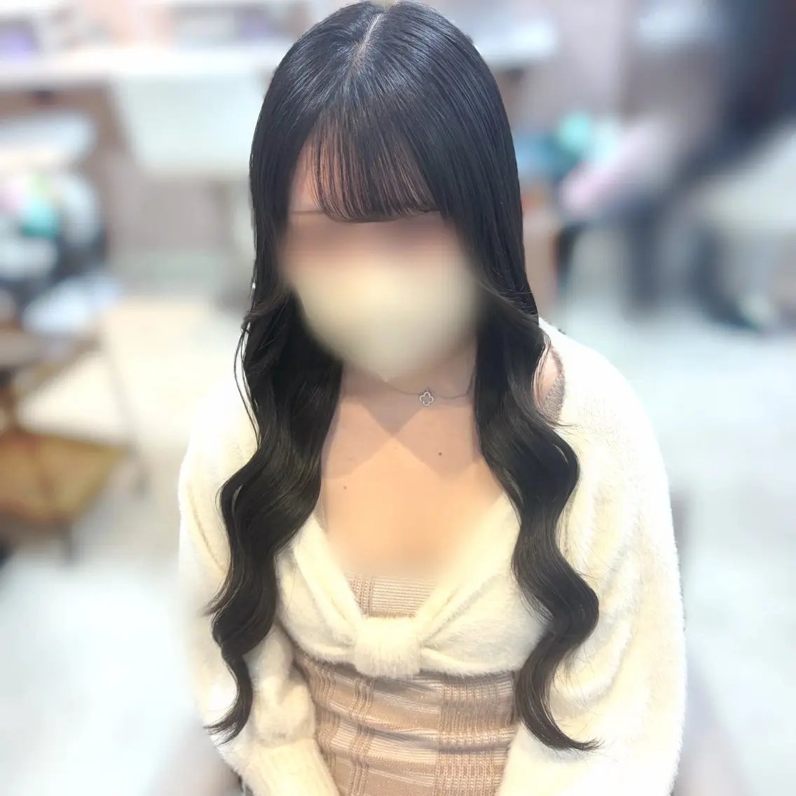 ロング ヘアアレンジ ヘアセット pupe さつきのヘアスタイル