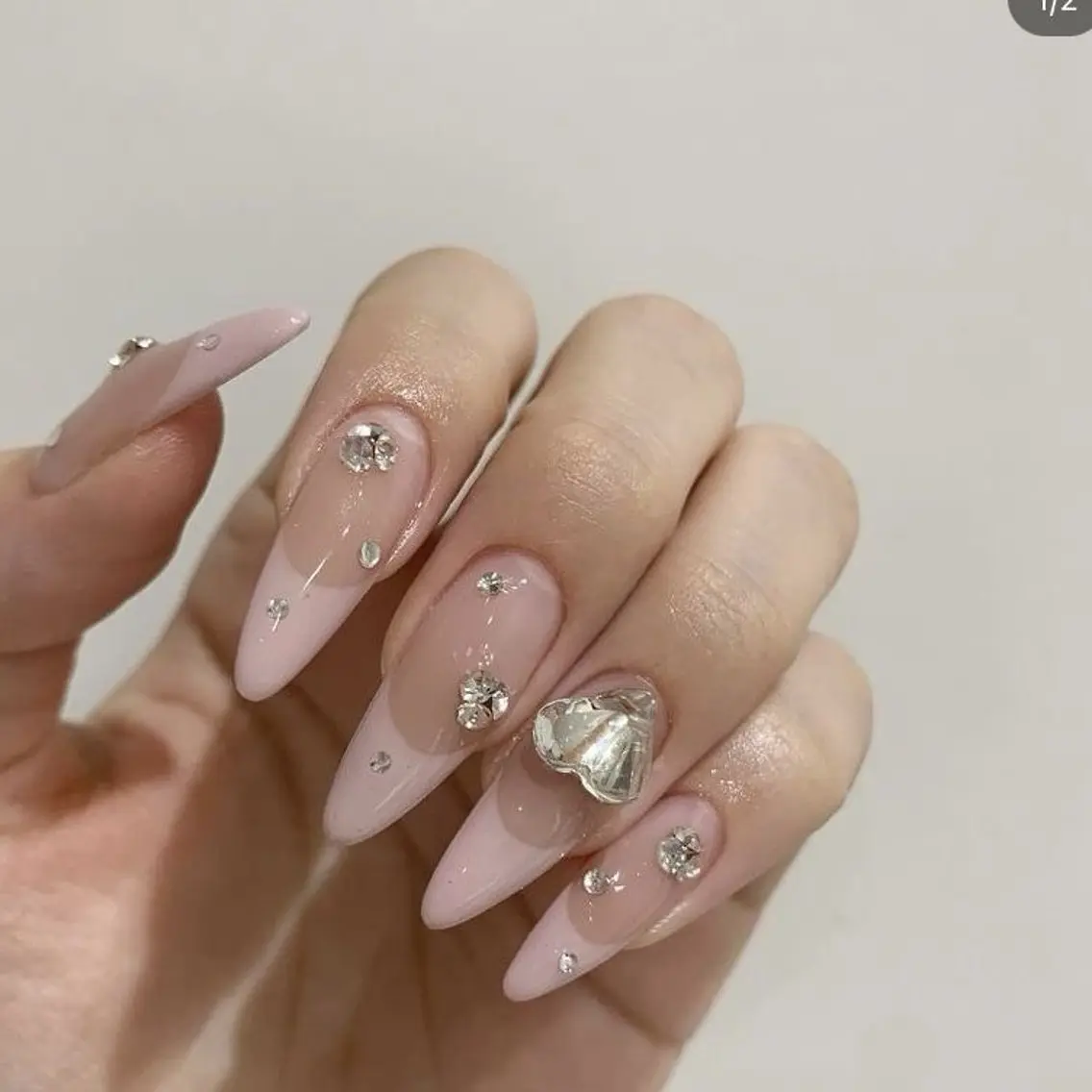 ネイル チークネイル 長さ出し フラッシュネイル ジェルネイル キラキラネイル kana nailのネイルデザイン