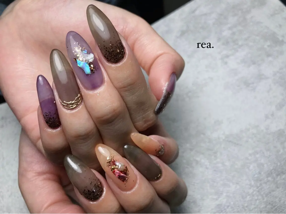 ネイル ハンドネイル フットネイル rea .のネイルデザイン