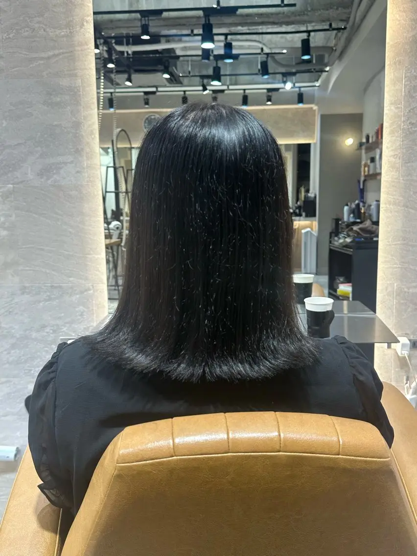 セミロング カラー グレージュ 外ハネヘア カット ヘアカラー 縮毛矯正/ ✨艶髪/芦川優磨のヘアスタイル