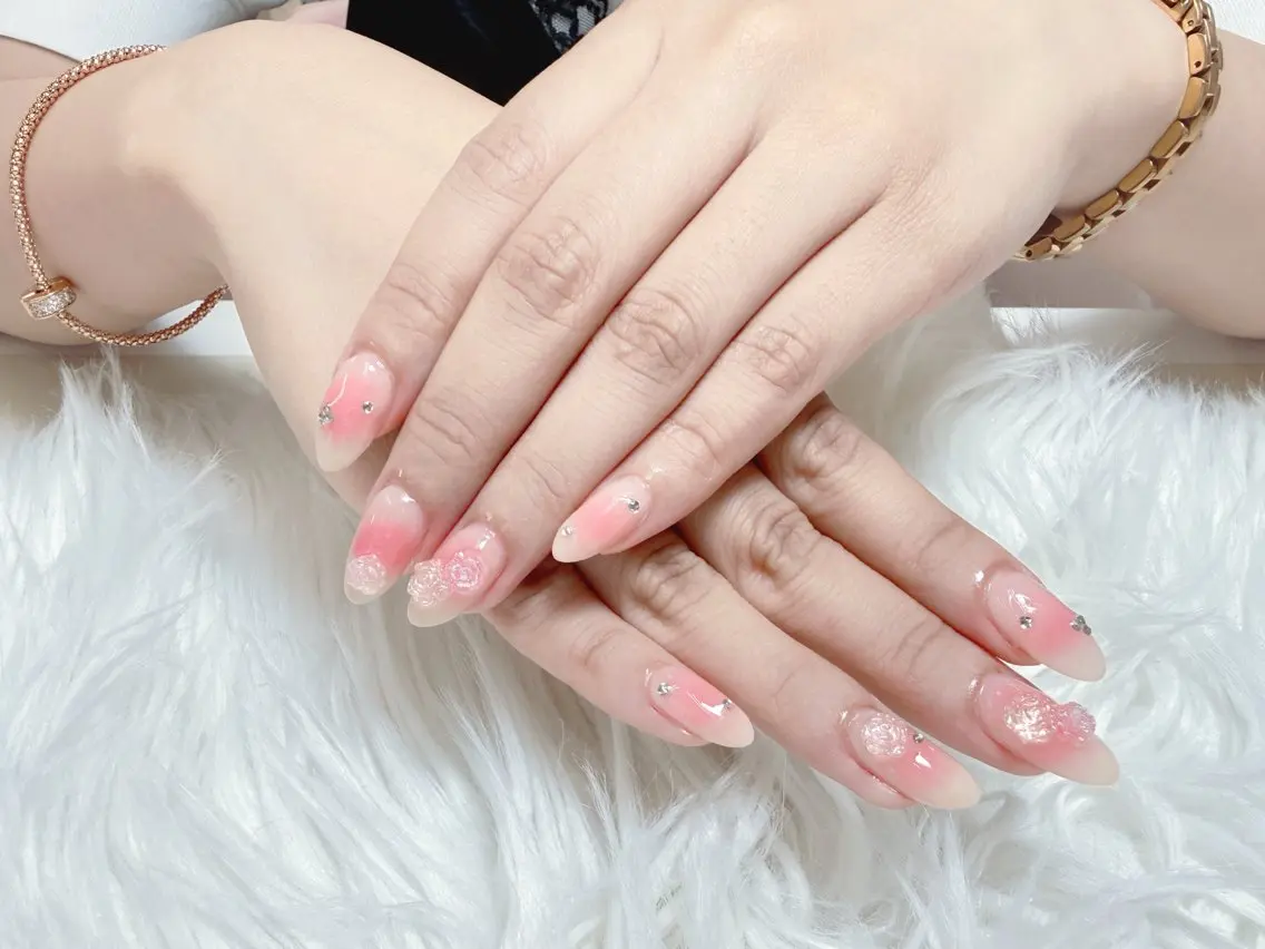 ネイル ハンドネイル T&Knail NiNiのネイルデザイン