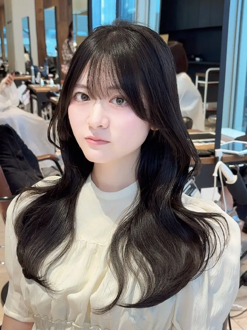 ロング くびれヘア 顔周りカット 韓国風ヘア レイヤーカット 小顔カット カット ヘアカラー トリートメント Nanako。/韓国 ハッシュカットのヘアスタイル