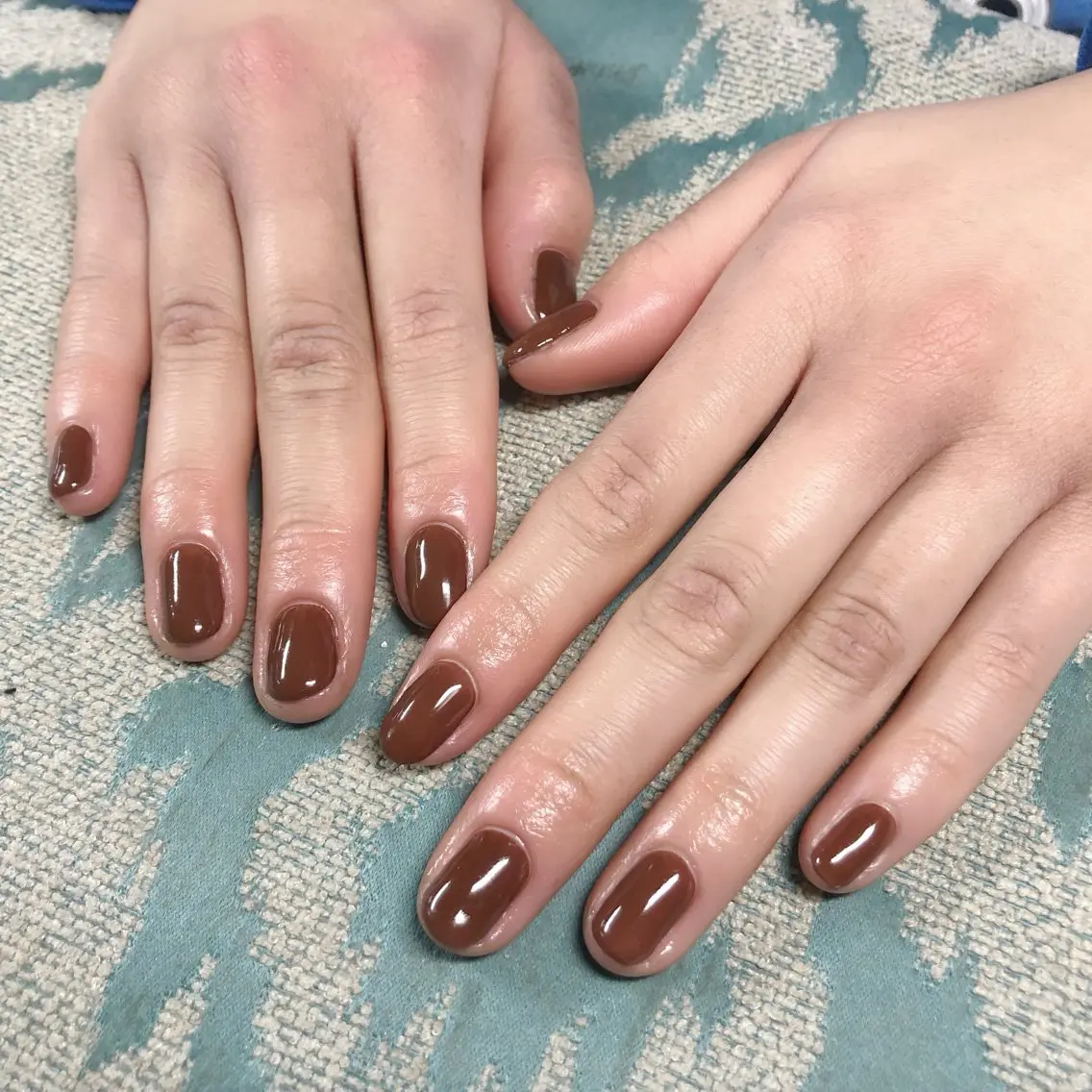 ネイル ブラウン ワンカラーネイル 冬ネイル espoir shibuyaのネイルデザイン