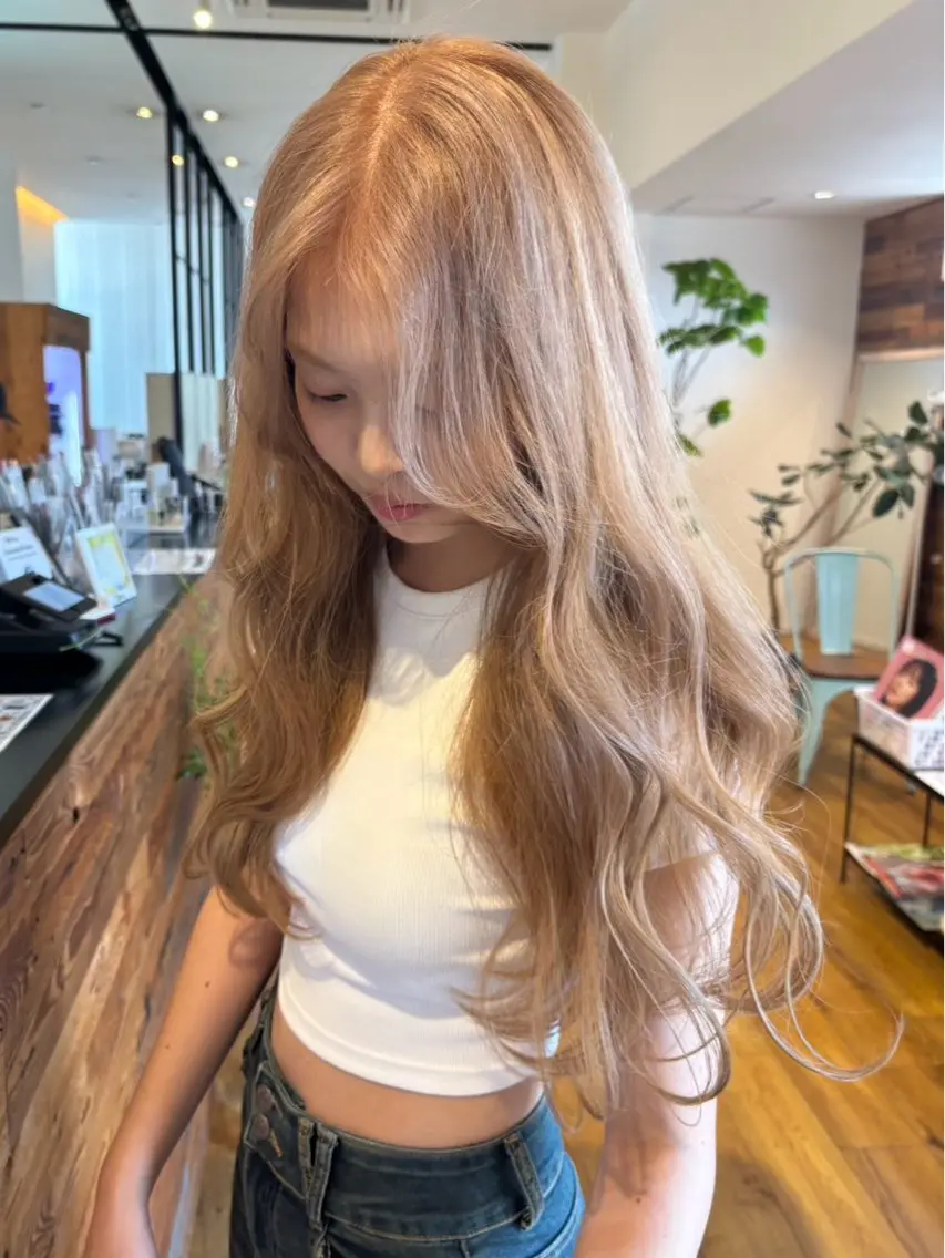 高校卒業生限定🎀初ブリーチオンカラー🫧🫧の写真