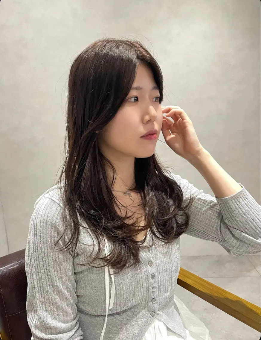 セミロング 元平 未祐のヘアスタイル