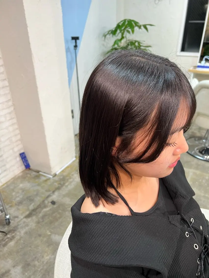 ミディアム 野沢 亜美のヘアスタイル