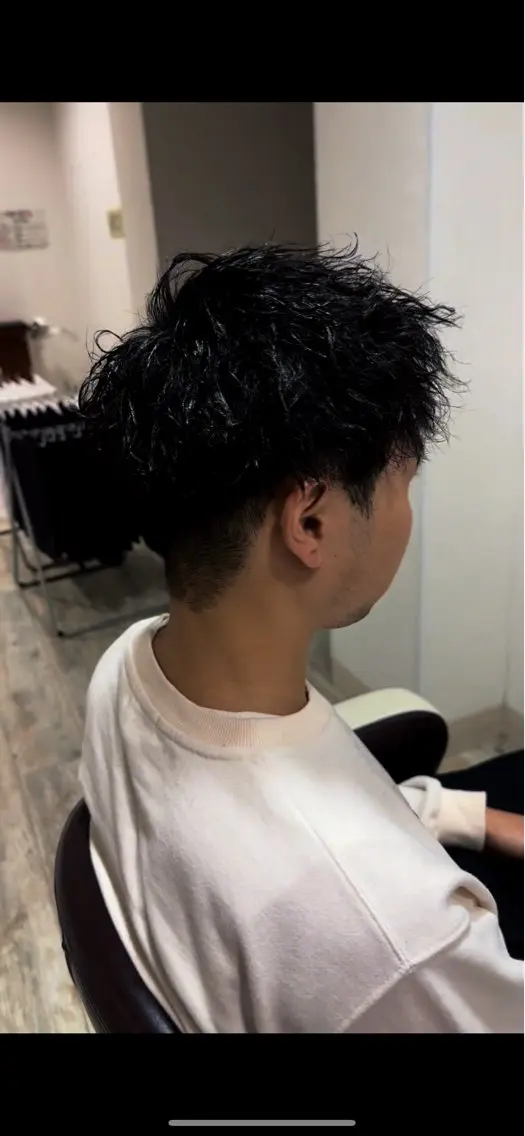 ショート パーマ ツイストスパイラルパーマ スパイラルパーマ パーマ 大前 吏央のヘアスタイル