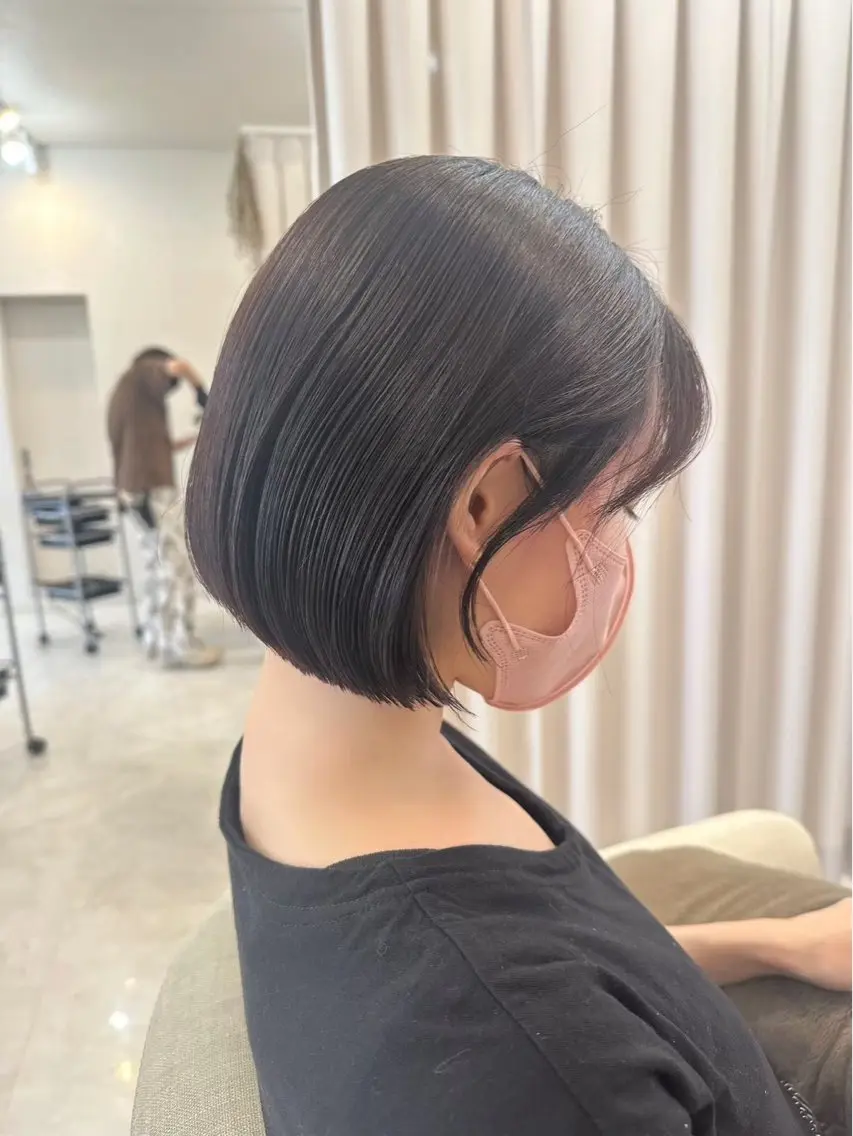 ショート カット センターパート 韓国ヘア・綾也のヘアスタイル