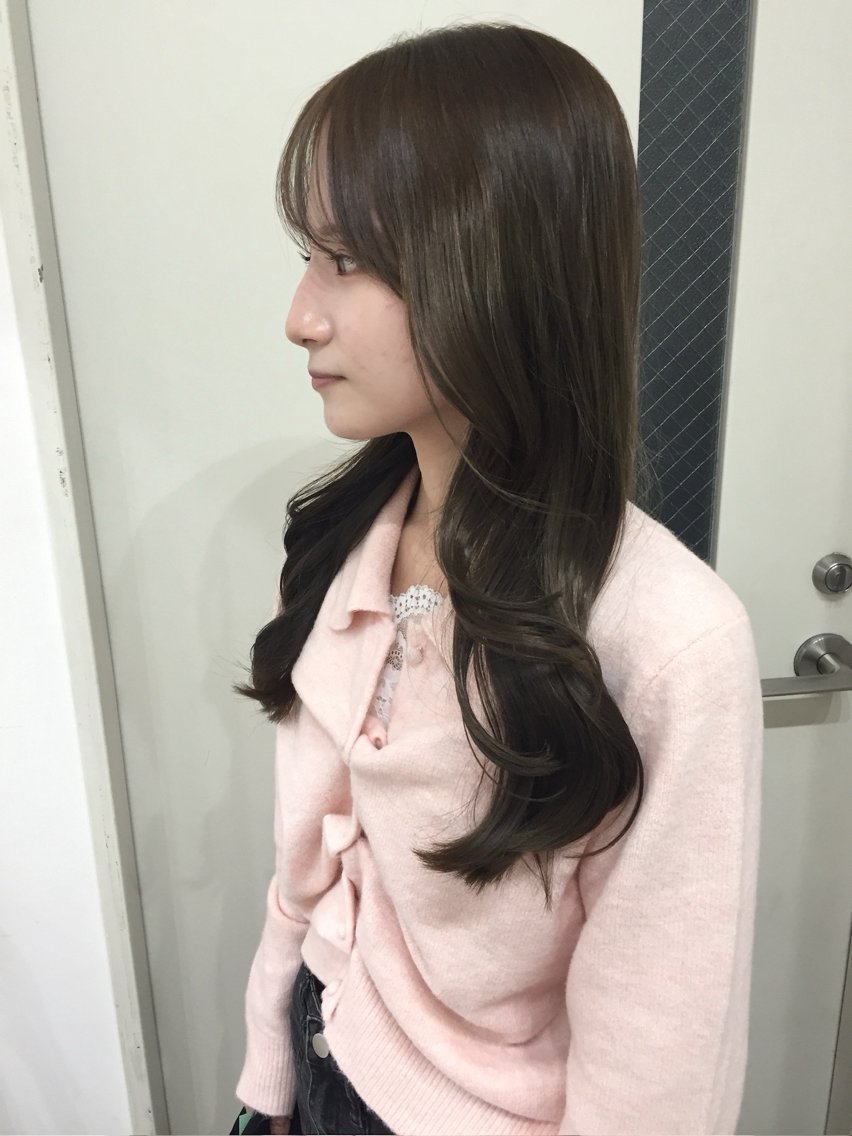 セミロング カラー ベージュカラー ブラウンカラー レイヤーカット カット ヘアカラー 杏華レイヤー/ パーマ/ハイトーンのヘアスタイル