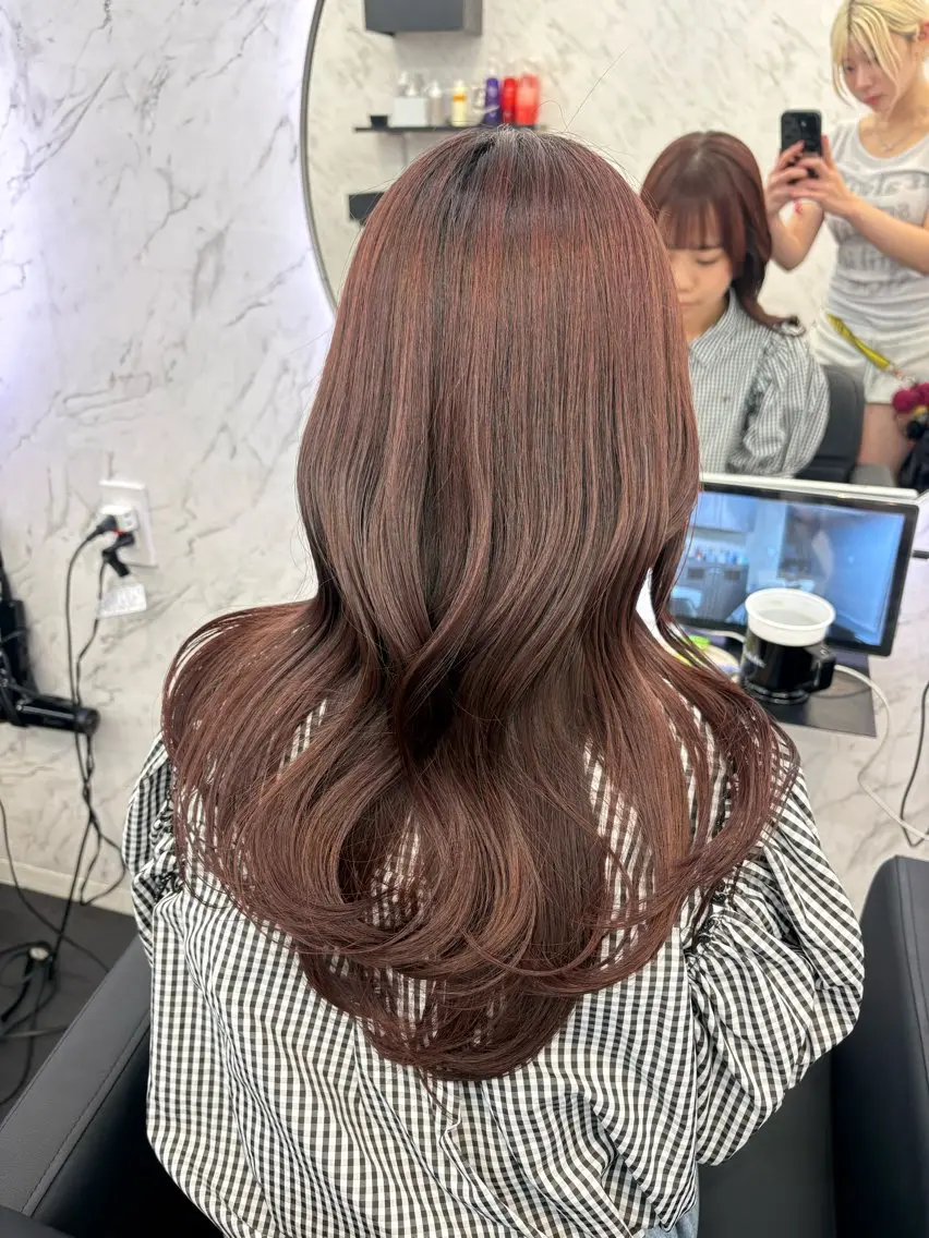ロング カラー ブラウンカラー ピンクカラー ピンクブラウン 韓国ヘア🎀 /♡𝓝𝓸𝓪♡のヘアスタイル