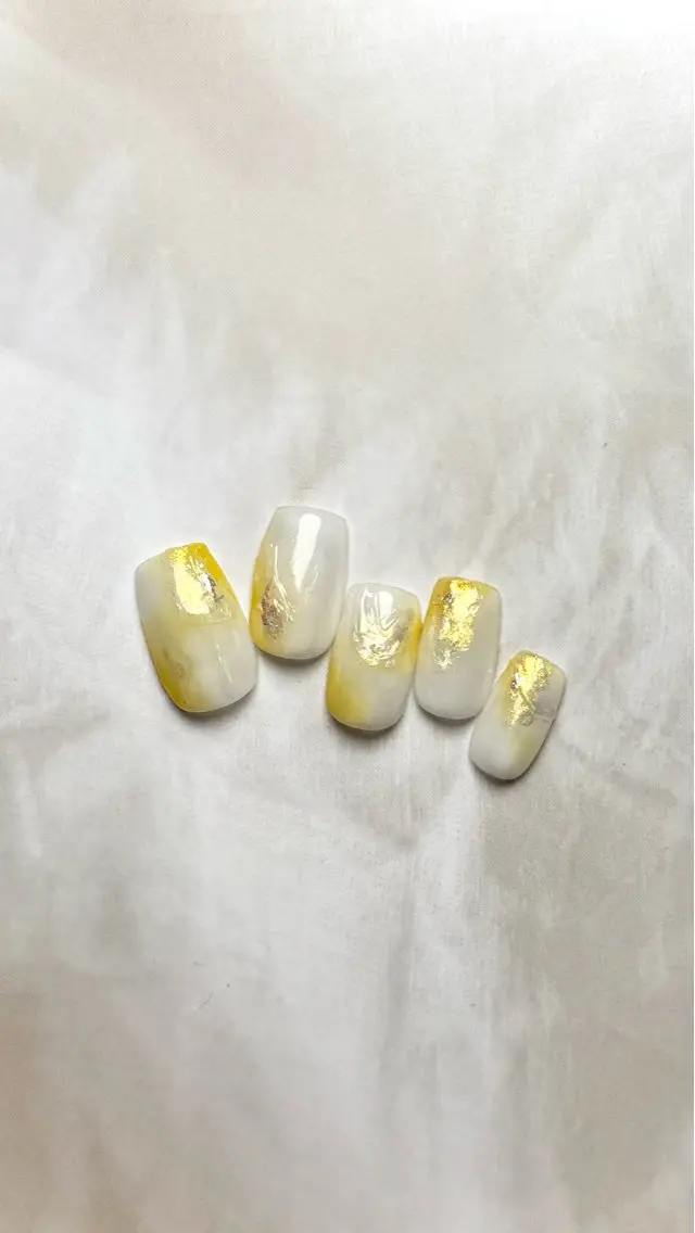 ネイル ハンドネイル Atelier Yuriのネイルデザイン