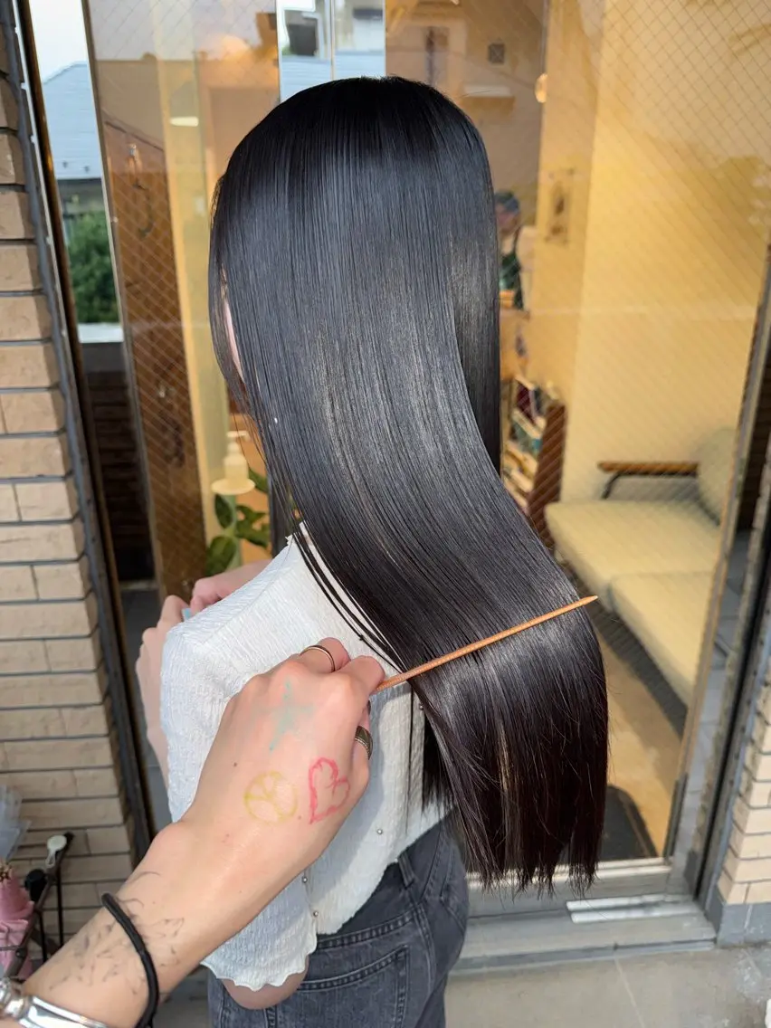 ロング 髪質改善 縮毛矯正 トリートメント 酸熱トリートメント カット 縮毛矯正 トリートメント 鈴木 海都のヘアスタイル