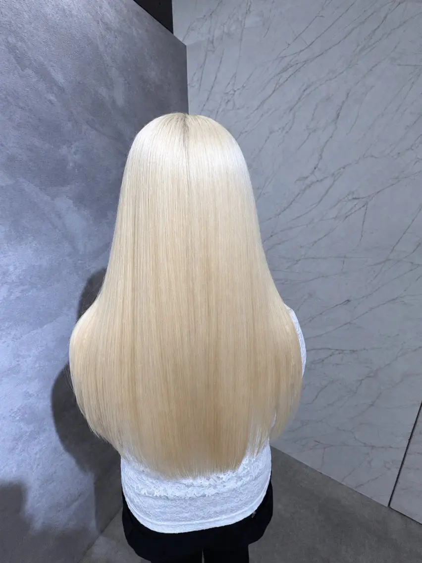 ロング カラー ブリーチ 抜きっぱなしブロンド ブロンド ヘアカラー misaki /ハイトーンカラーのヘアスタイル