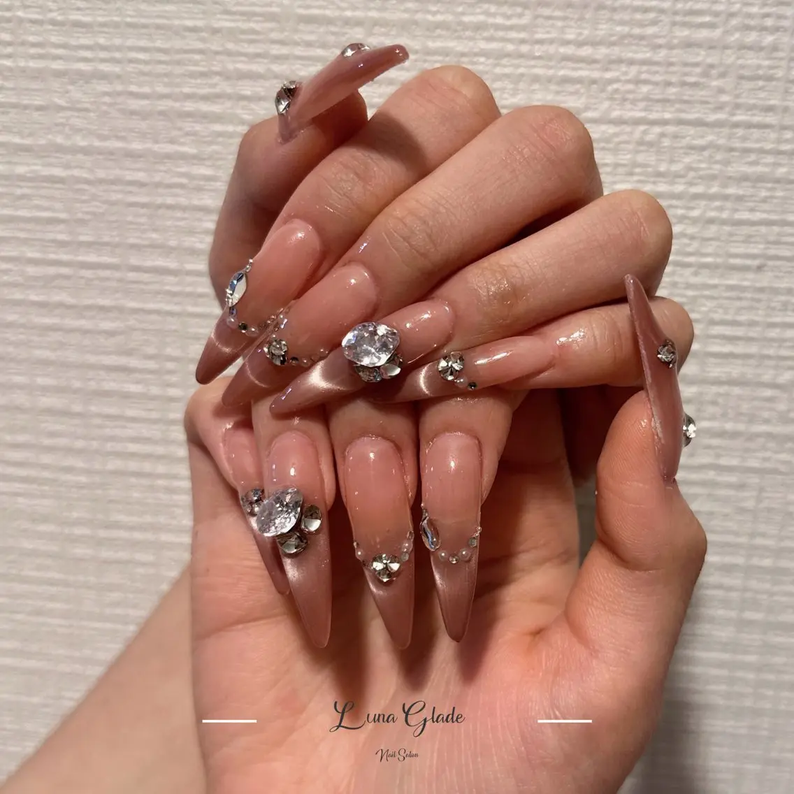 ネイル ハンドネイル Luna Gladeのネイルデザイン