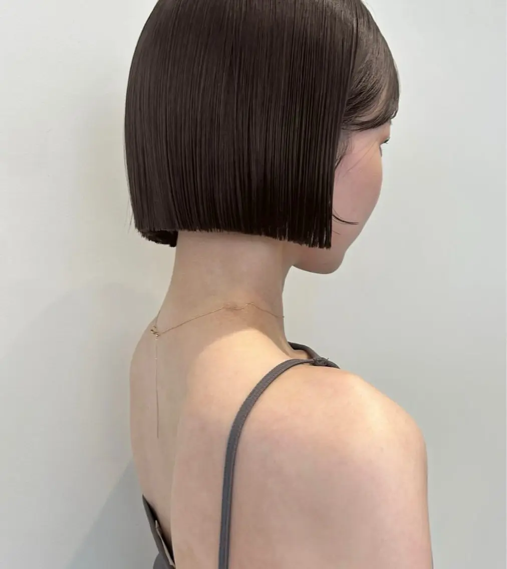 ショート 切りっぱなしボブ ボブ トリコヘアサロン 新井千智のヘアスタイル