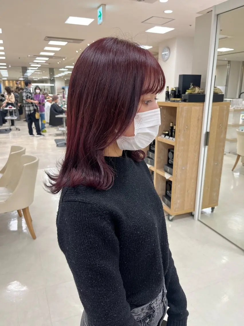 セミロング カラー 暖色/ブリーチカラー 🎀 M i k uのヘアスタイル