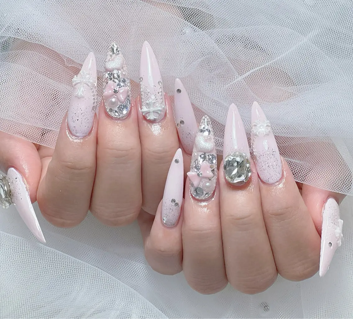 ネイル アートネイル オーロラネイル チークネイル 長さ出し フットネイル Miya _nailのネイルデザイン