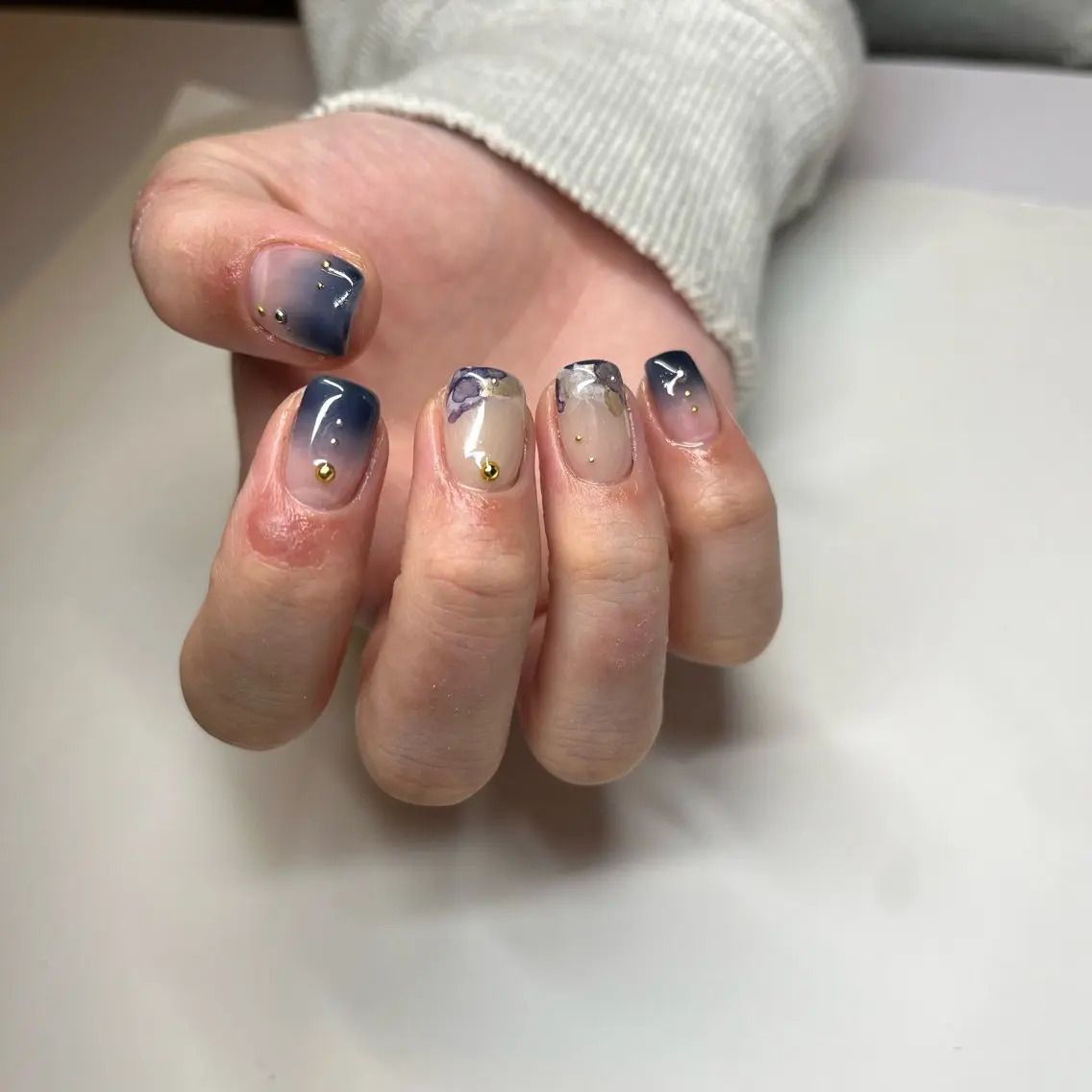 ショート ハンドネイル watabe .のネイルデザイン