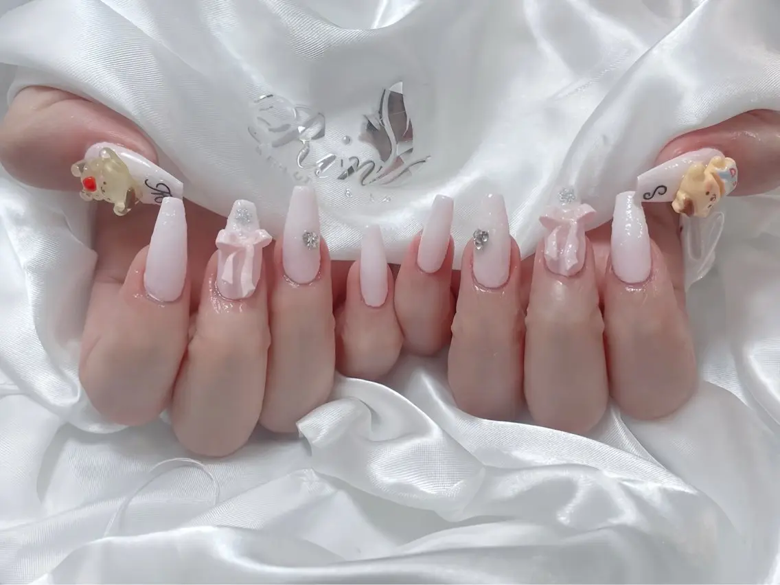 ネイル アートネイル 成人式 ロングネイル ニュアンスネイル スカルプネイル ハンドネイル Rin Nail 新大久保店のネイルデザイン