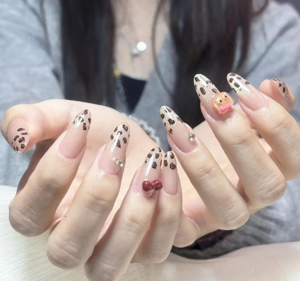 ネイル ハンドネイル ハンドケア 🍑 momo_nailのネイルデザイン