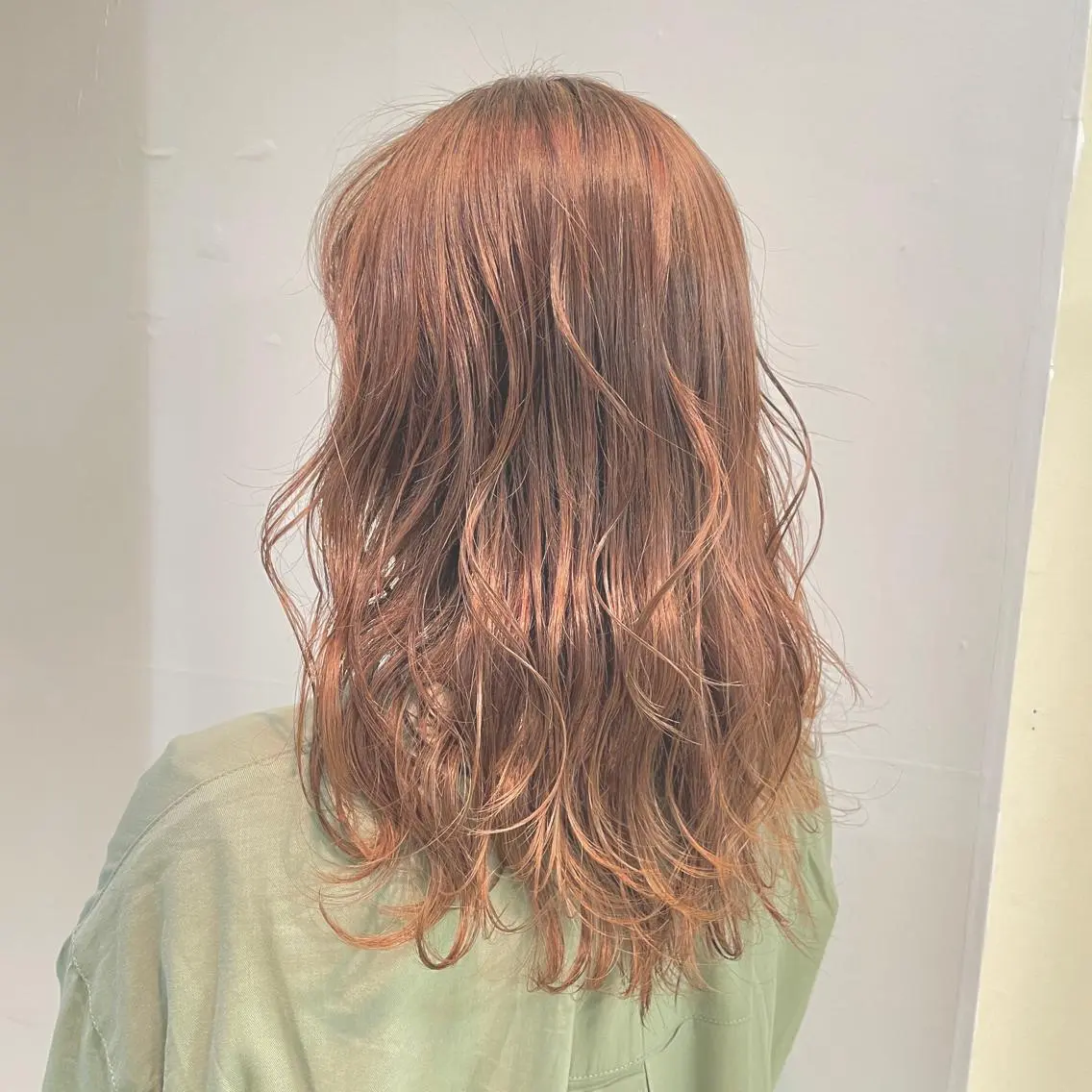 セミロング ハイライト 齋藤 尋真のヘアスタイル