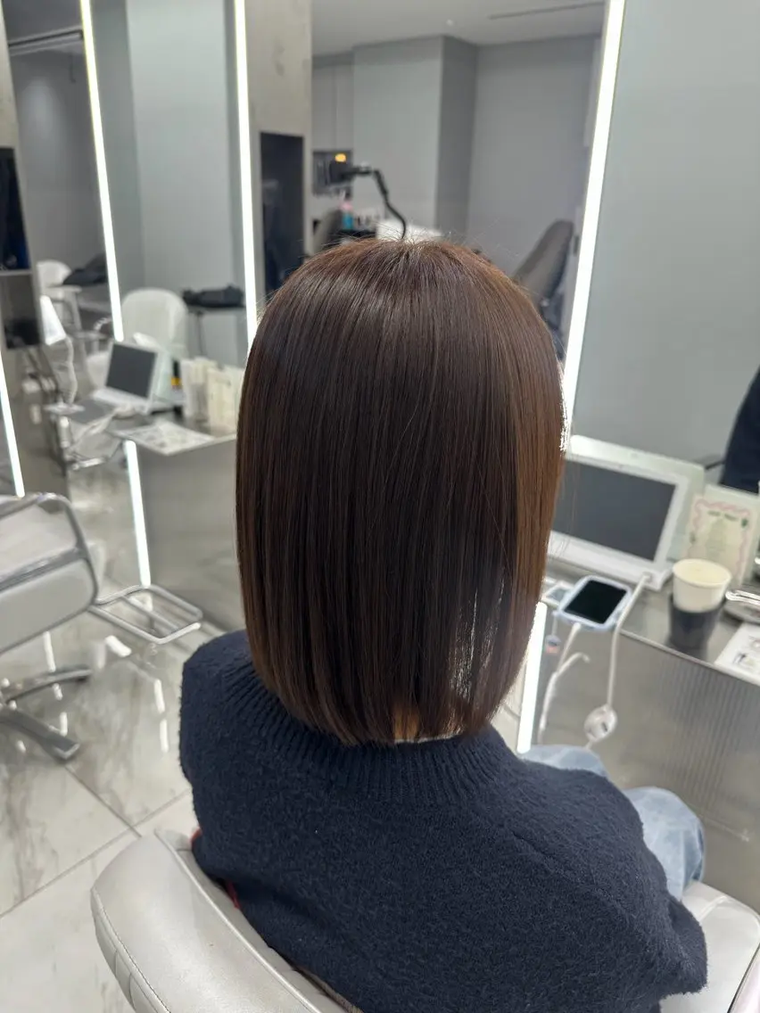 ショート トリートメント ハイトーン✖️ 縮毛矯正シュンペイのヘアスタイル