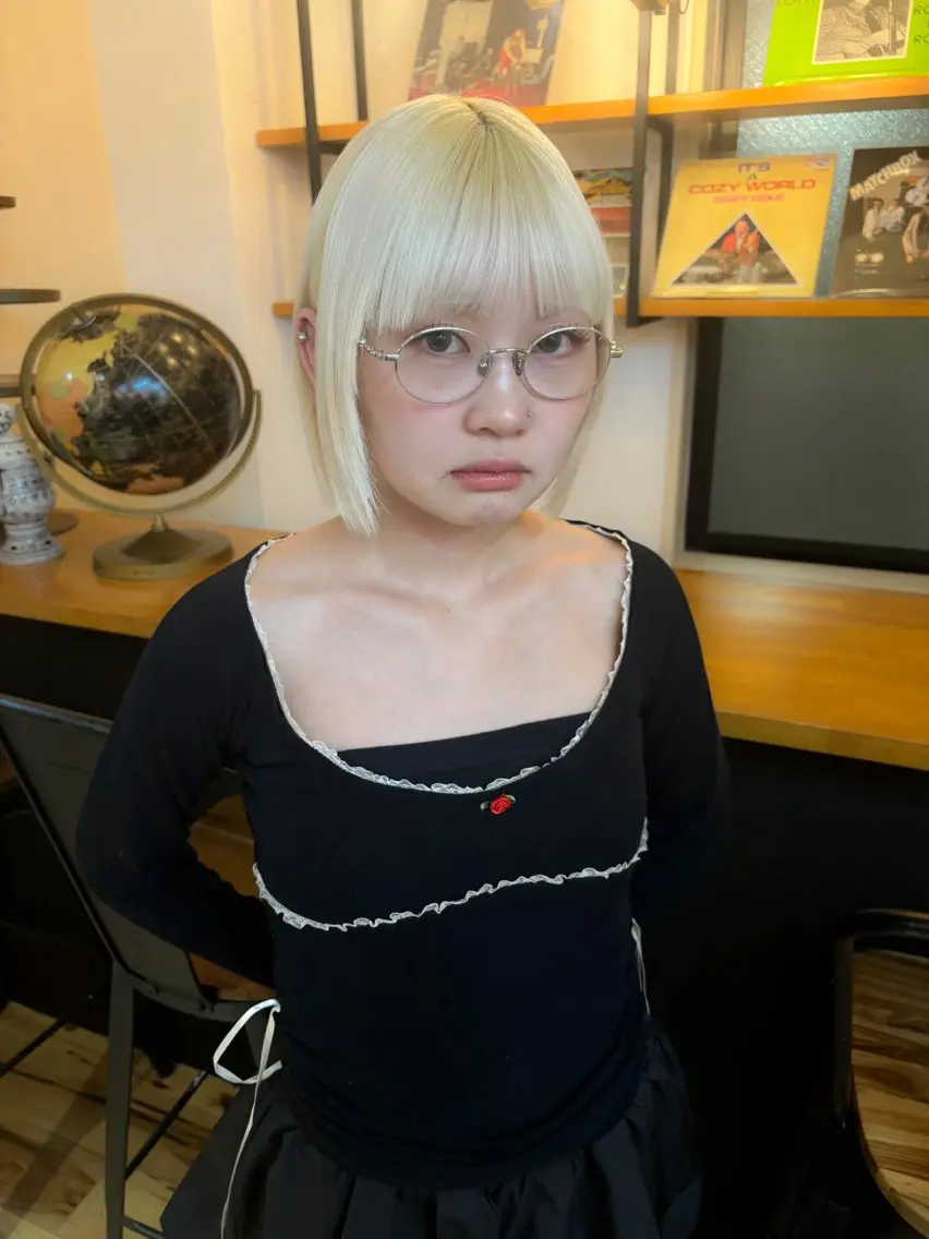 ケアブリーチのみ➕トリートメントの写真