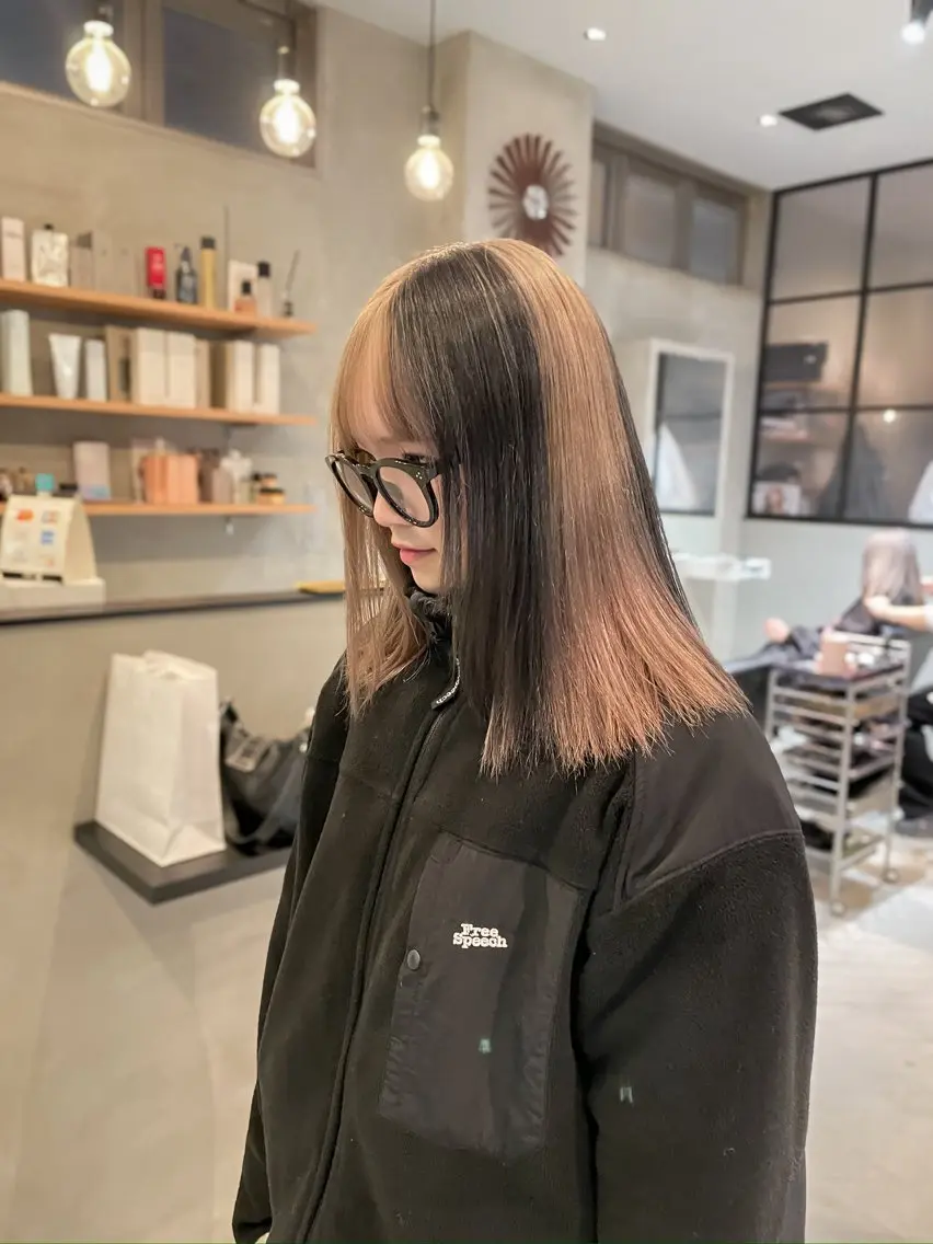 ミディアム カラー ベージュカラー 黒髪 ブリーチ ケアブリーチ デザインカラー ヘアカラー SALOWIN熊本 YUTOのヘアスタイル