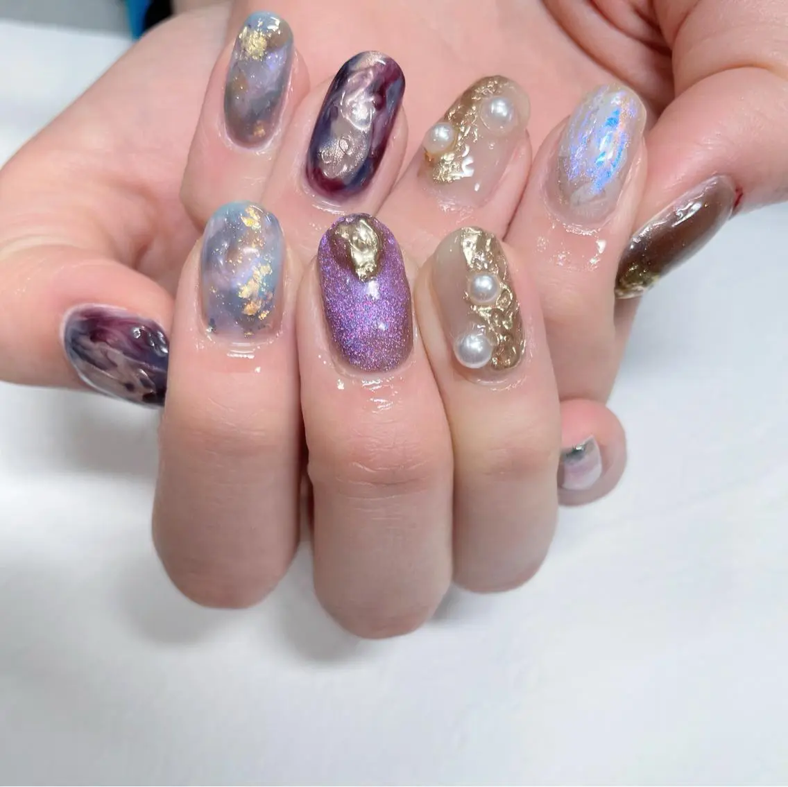 ネイル キラキラネイル マグネットネイル ニュアンスネイル ショートネイル シンプルネイル & BE nail アンドビーネイルのネイルデザイン