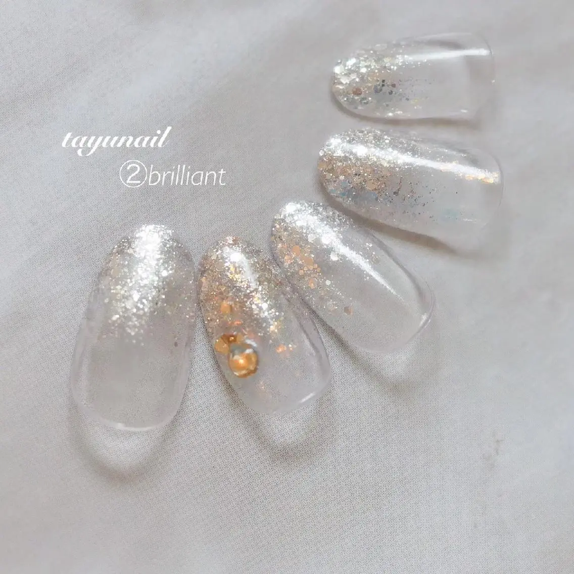 ネイル アートネイル ブルー ジェルネイル ゴールド ワンカラーネイル ネイルサロン 【たゆnail】のネイルデザイン