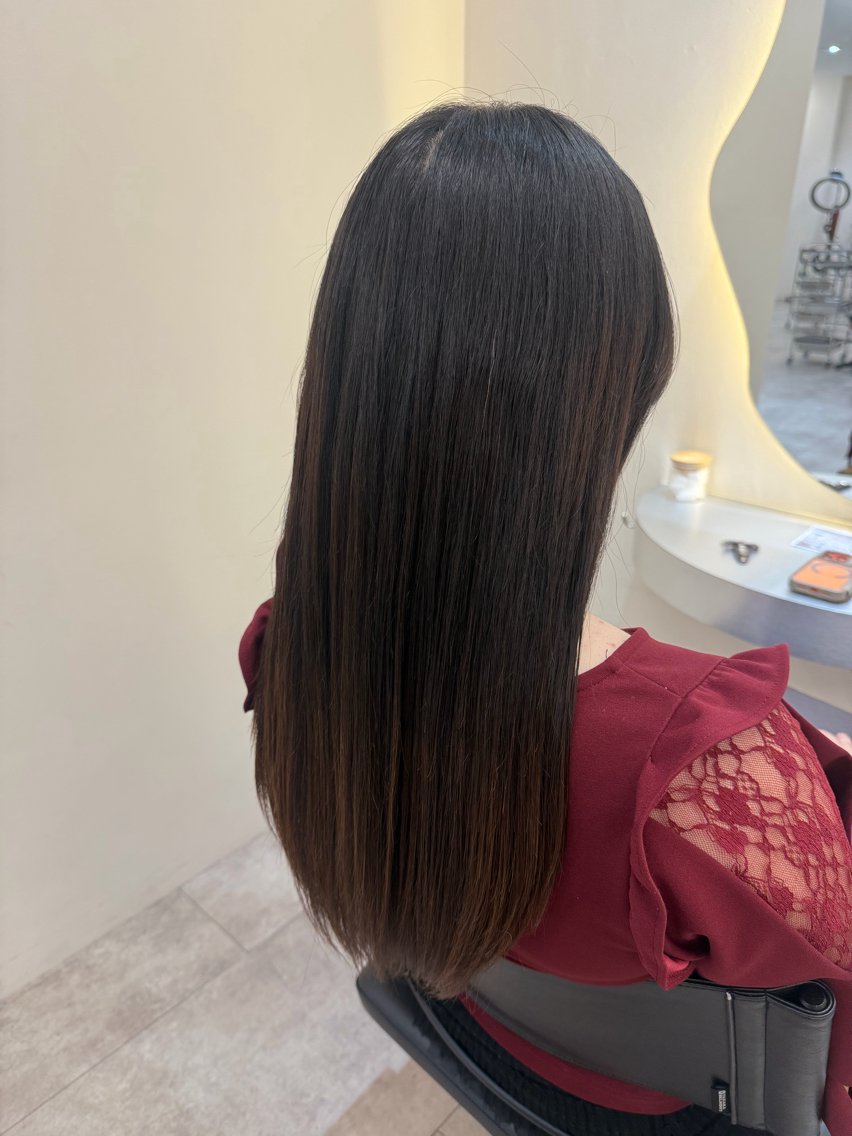 ロング defi リカのヘアスタイル