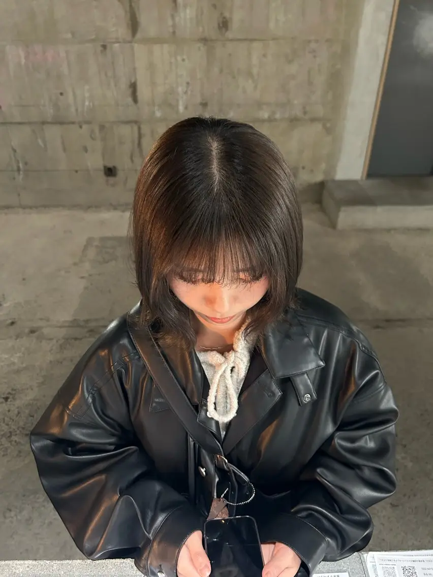 カラー ヘアカラー 谷口 萌瑛のヘアスタイル