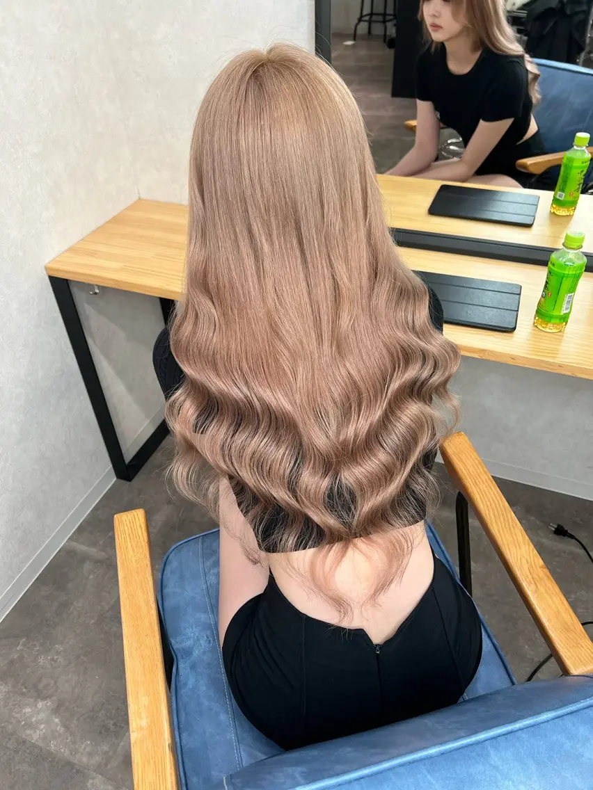 【ボブからロングにイメチェンしたい方に🎶 】(ワンカラー➕エクステ60本)デザインも可🕯♡の写真